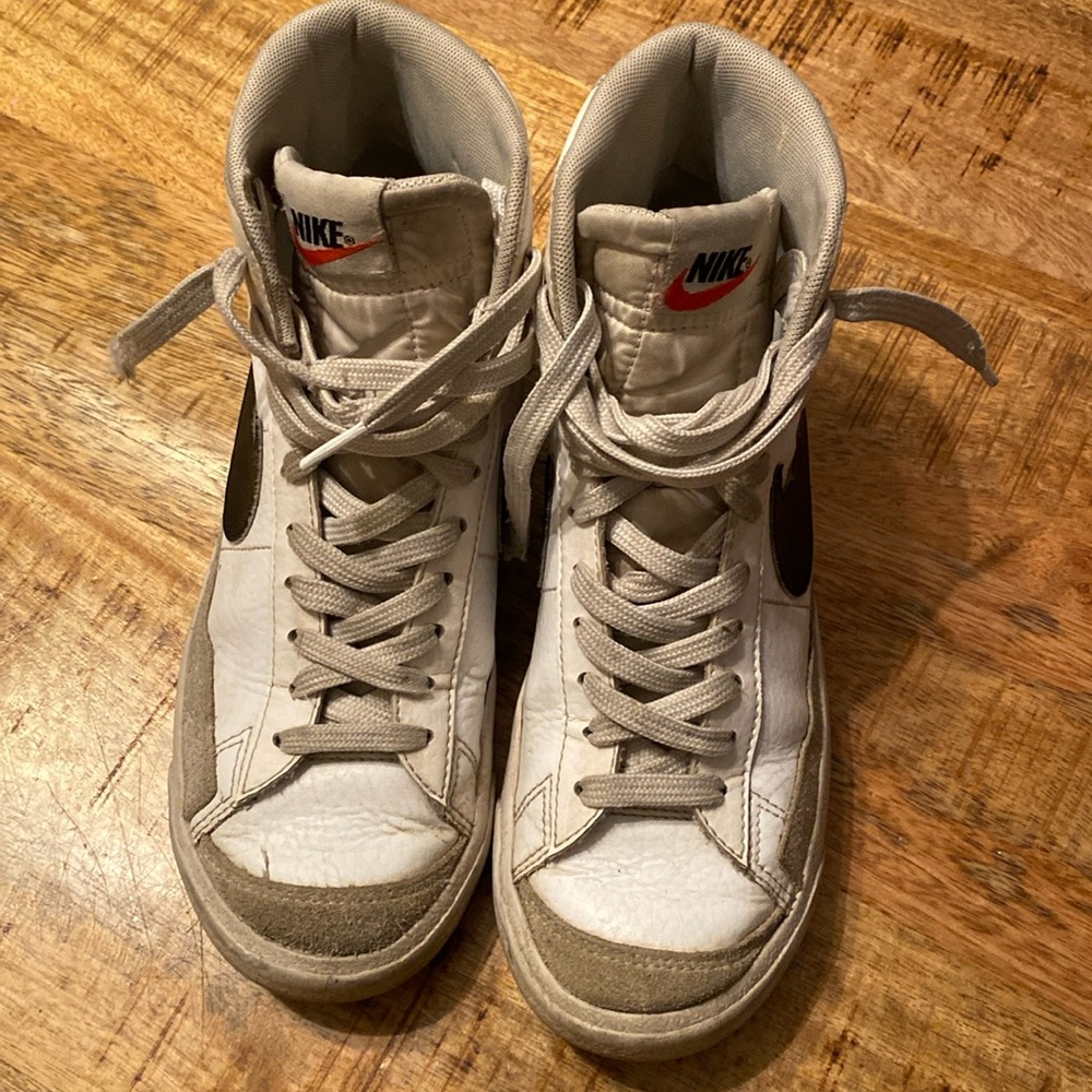Nike youth Blazers Mid